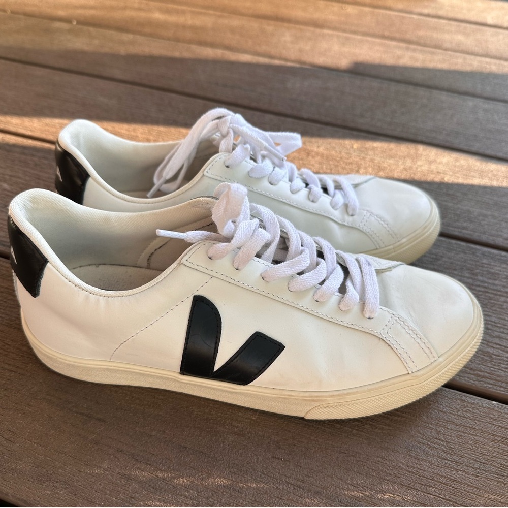 Women’s Veja shoes